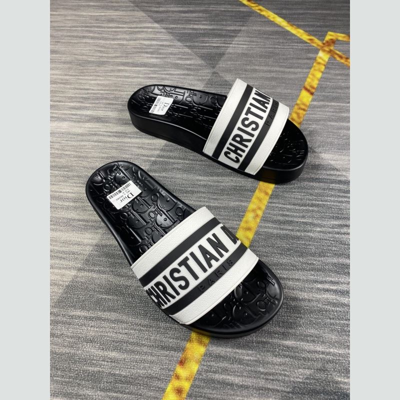 ch**an D*or slippers